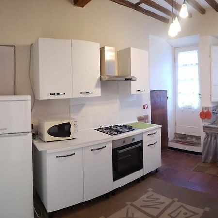Appartamento La Torretta Porcari Exteriör bild